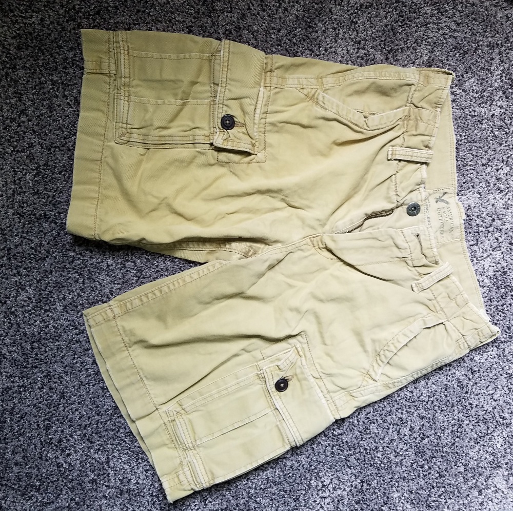 American Eagle cargo shorts